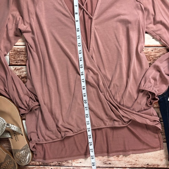 Blush criss cross front top - Picture 5 of 6